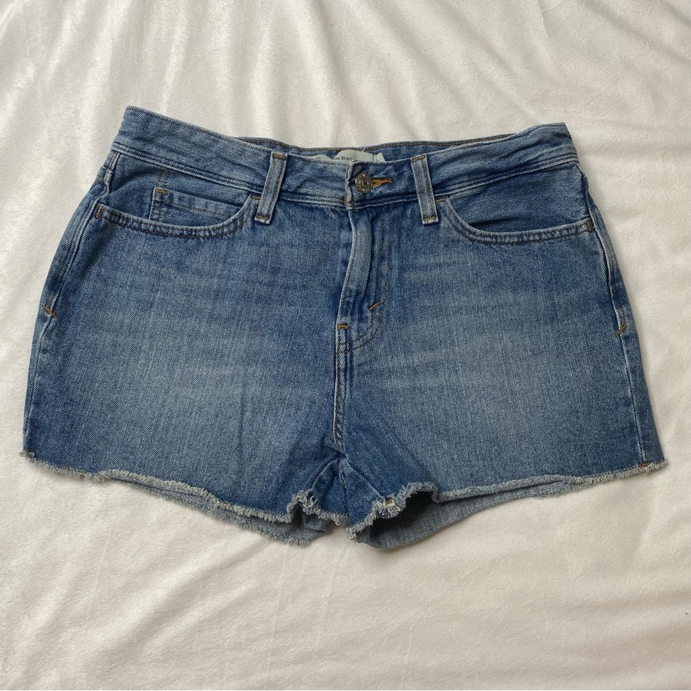 Levi’s high rise blue jeans mini shorts